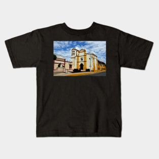 Nicaragua - Léon Iglesia San Francisco Kids T-Shirt